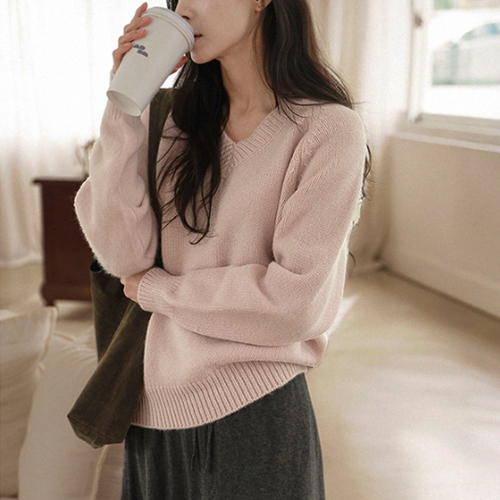 Thick Wool V Knitwear
