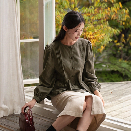 Romantic double 셔링 Blouse