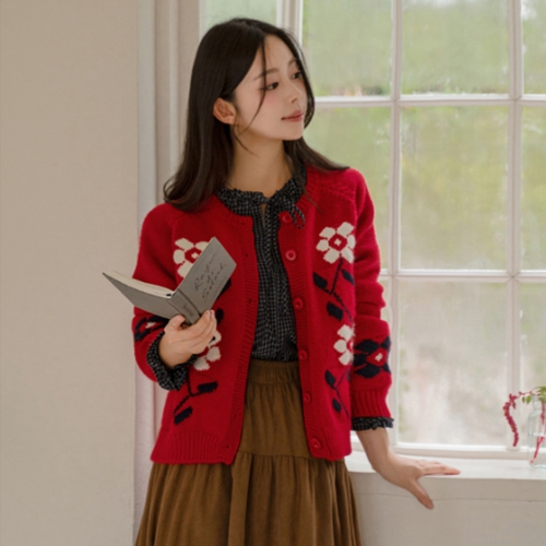 Floral Point Cardigan