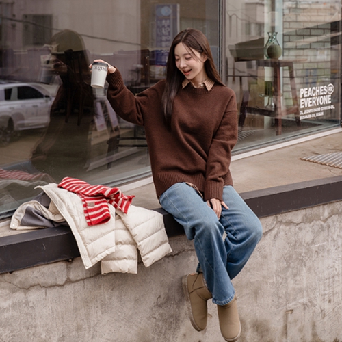Nettie Point Embroidery Wool Knitwear