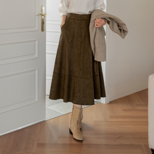More Suede Long Skirt