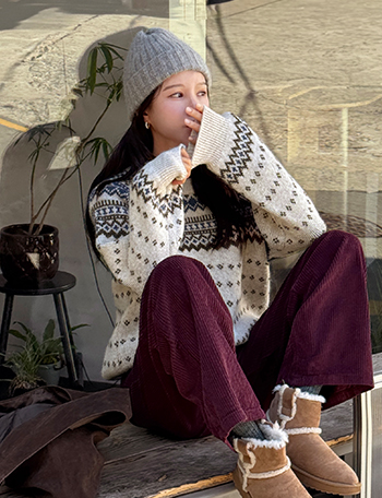 Raglan Blossom of Snow Wool Round Knitwear Korea