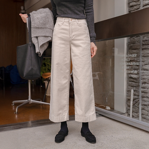 Corduroy Three-quarter Length fleece lined Pants