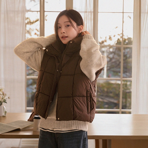Volume Highneck Padding Vest