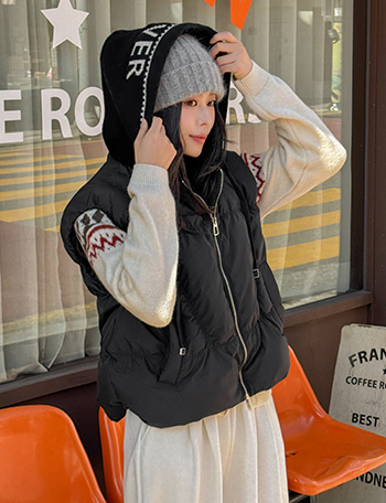 Lettering Knitwear Hood Padded Vest Korea
