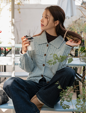 Milk Collar Neck Twiddle Cardigan Korea