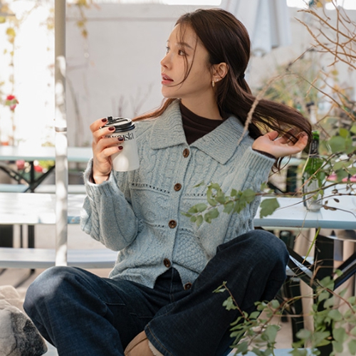 Milk Collar Neck Twiddle Cardigan