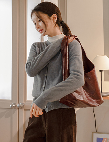 Willie Raccoon Wool Knitwear Cardigan Korea