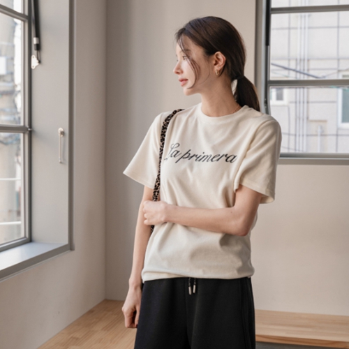 Lettering Veloa T-shirt