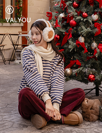 [valyou] Fuzzy Fleece lined Stripe sweatshirt Korea