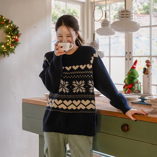 Snow Over Round Knitwear