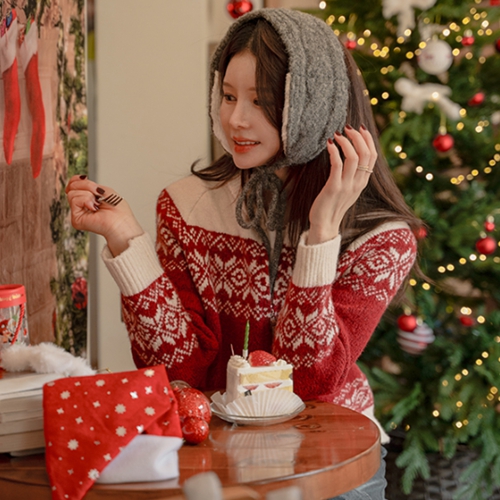 Snow Jacquard Zipper Wool Cardigan