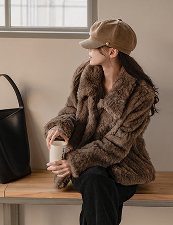 Searing Wool Quilted Fur Jacket Korea