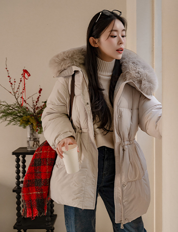 Luna Collarr Fur String Padding Jumper Korea