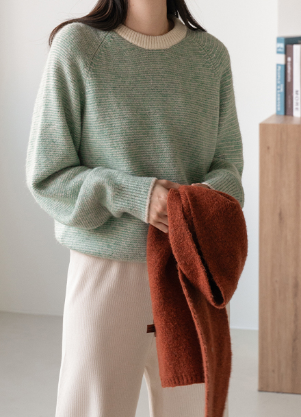 Color matching Fin horizontal Striped Knitwear Korea