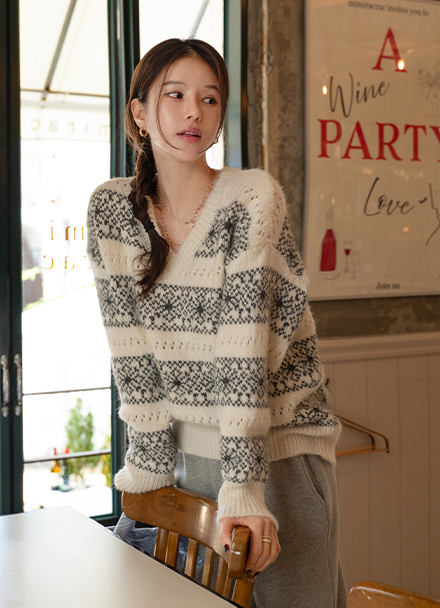 Karma Wool V Knitwear Hood Set Korea