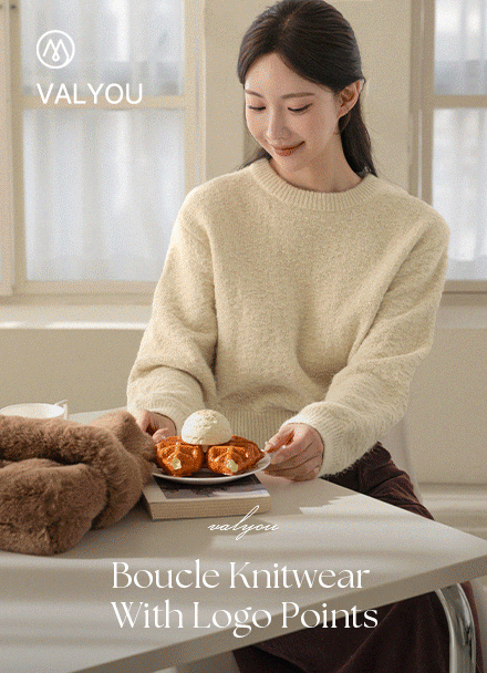 [valyou] Logo key point  Boucle Round Knitwear Korea