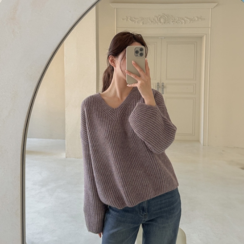 V-neck Over Hachi Wool Knitware