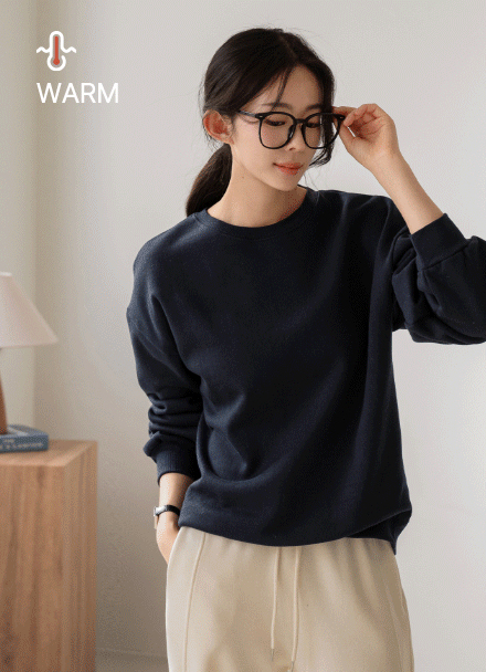 Mini tag fleece lined sweatshirt Korea