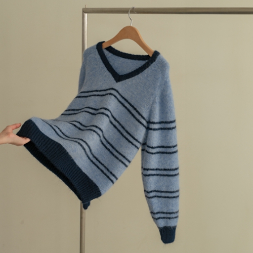 Smore Horizontal Striped Wool V Knitwear