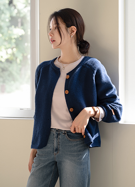 Blooming Rolling Sleeve Patch Cardigan Korea
