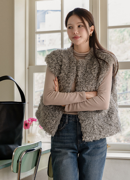 Ellie Wool Fur Vest Korea