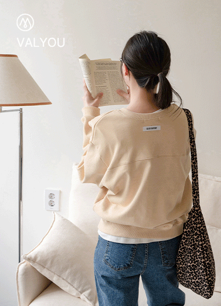 [valyou] Two-Type Stave Patch Sweatshirt Korea