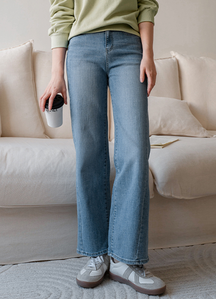 Diagonal Dart Wide Denim Pants Korea