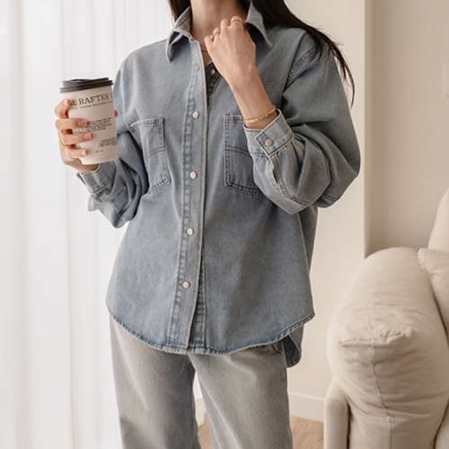 Over Pocket Denim Shirt