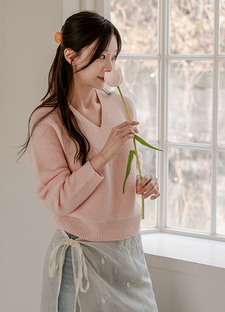 Soft Holgament V Knitwear Korea