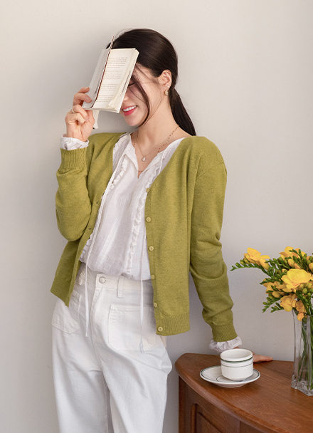 Lynn V Basic Knitwear Cardigan Korea