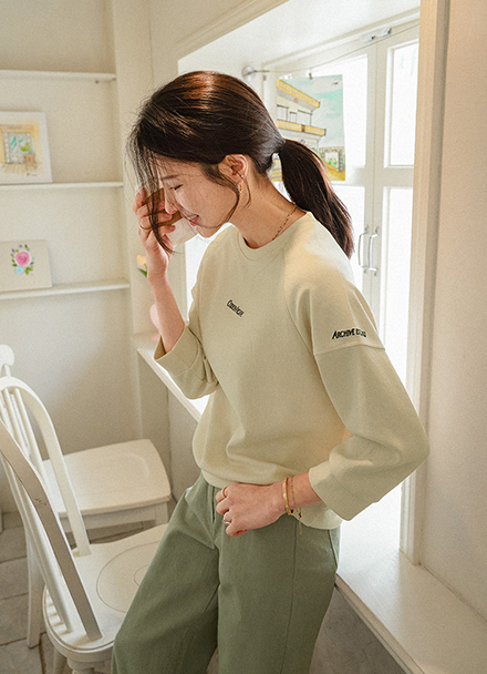 Archive Incision 3/4 Sleeve Sweatshirt Korea