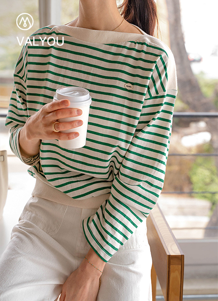 [valyou] 클로젯 단가라립 sweatshirt Korea