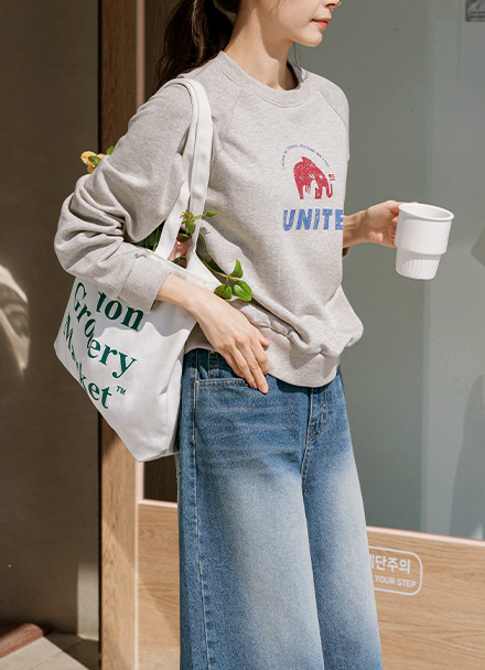 Elephant Printing Sweatshirt Korea