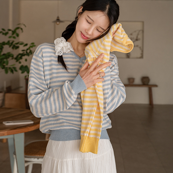 [valyou] Natural Touch Horizontal Striped Knitwear