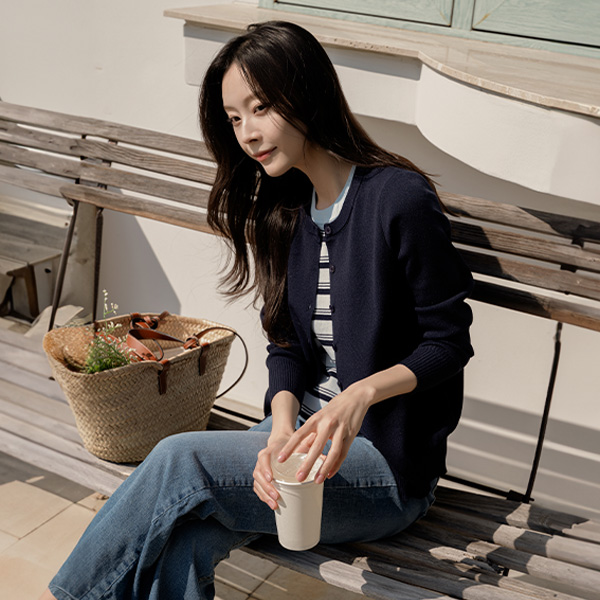 Soft horizontal Striped Layered Cardigan Knitwear