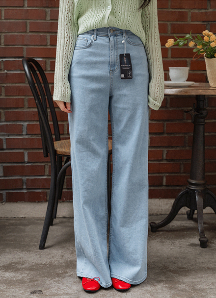 Soft Chewy Wide Denim Pants Korea