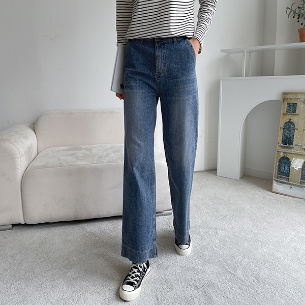 Vintage Washed Wide Denim C083170