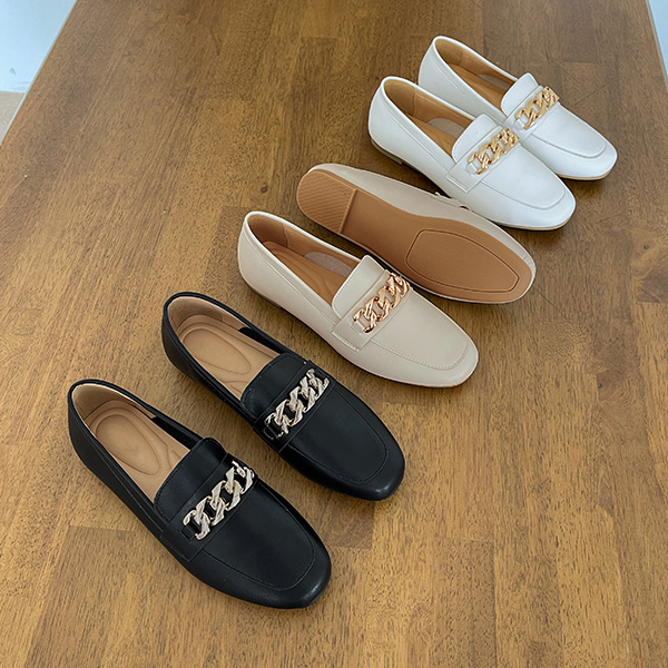 Chain Malang Loafers C091925