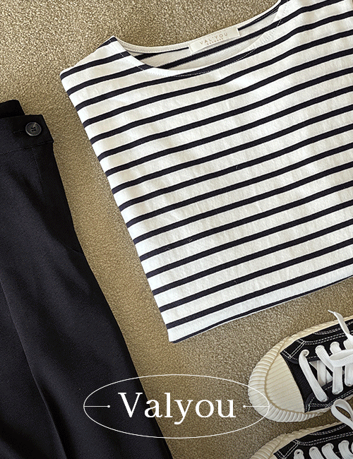 [valyou] Jenny VY Patch Horizontal Striped T-shirt Korea