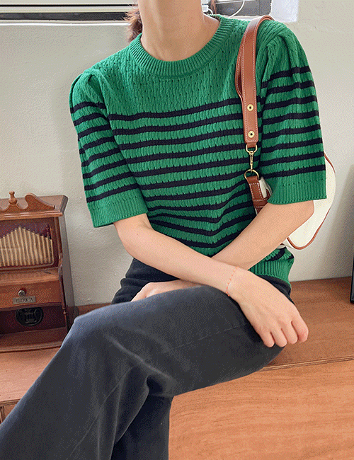 Good Luck horizontal striped Puff 3/4 sleeve Knitwear Korea