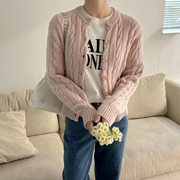 Simple Twisted Round Cardigan