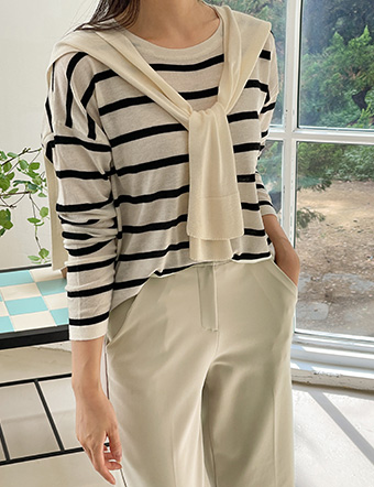 Pli horizontal striped Shawl Set Knitwear Korea