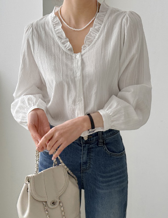 Neck frill embroidered blouse Korea