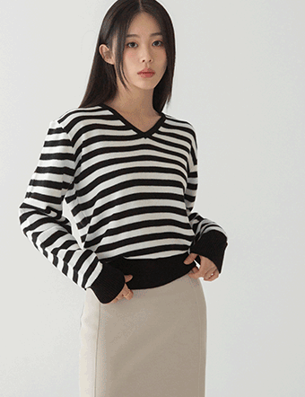 V Stripe Knitwear Korea