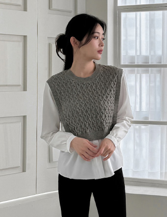 Embossed Shasha Knitwear Blouse Korea