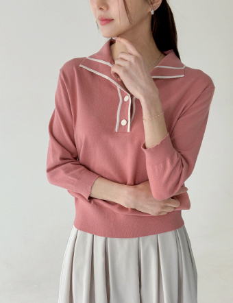 Three-quarter sleeve color matching collar knitwear Korea