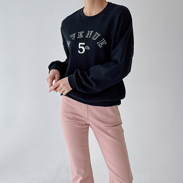 Avenue Round sweatshirt