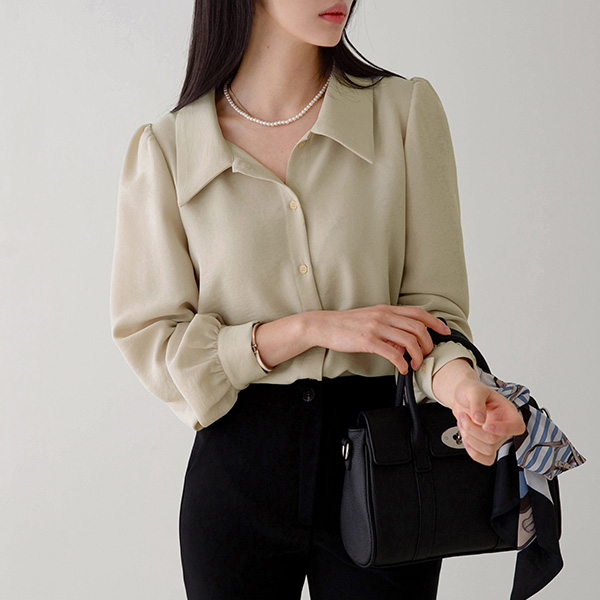 Chewy Puff Blouse