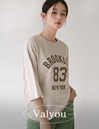 [valyou] Yuna printing 3/4 sleeve sweatshirt Korea